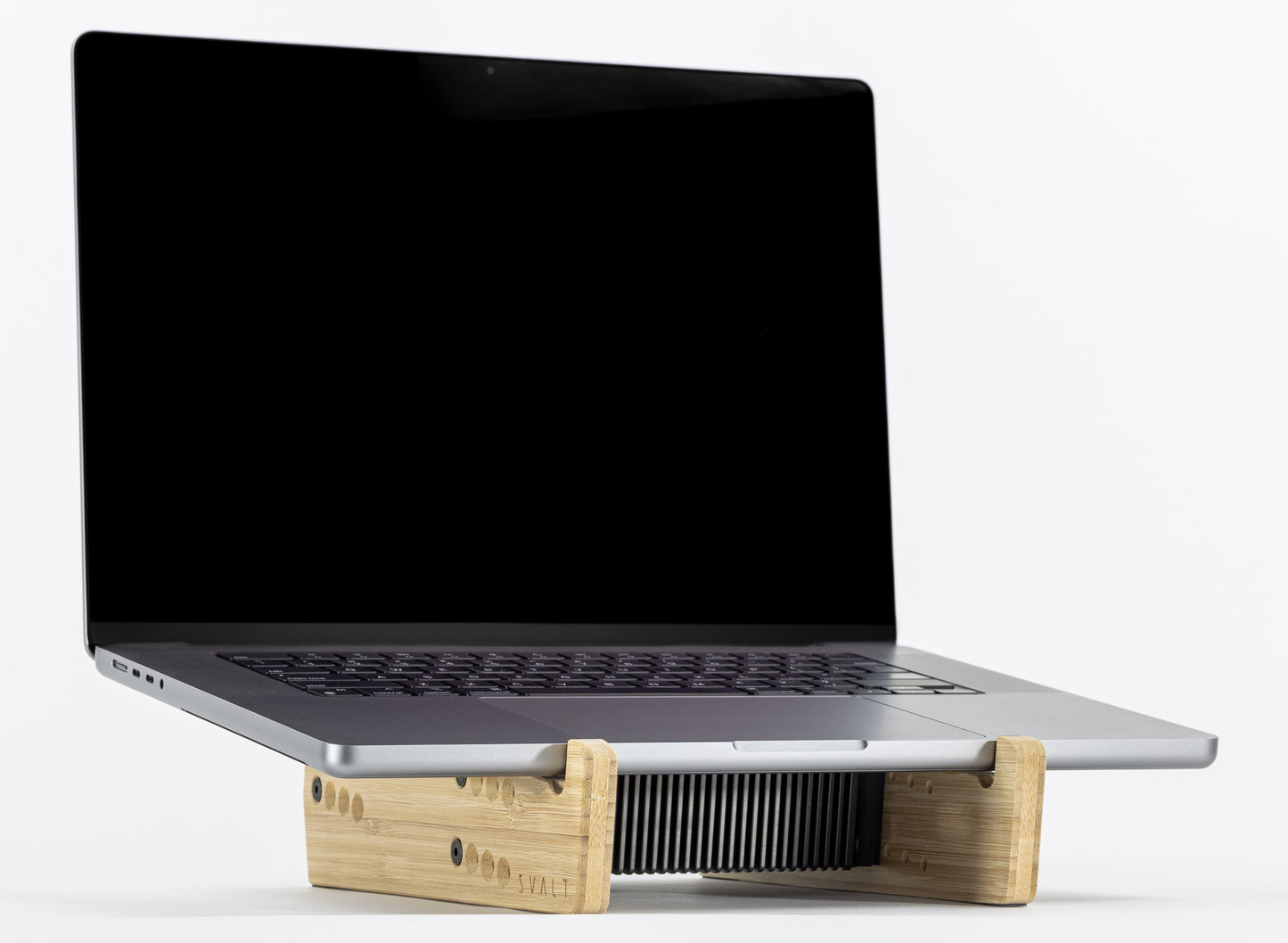 SVALT Cooling Stand model MxSW-lo for silent thermally conductive heatsink cooling performance with Apple laptops 2021+ 16-inch and 14-inch MacBook Pro and 2022+ 15-inch and 13-inch MacBook Air
